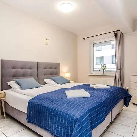 Apartament Rosa W Kolobrzegu Przy Latarni * Колобжег